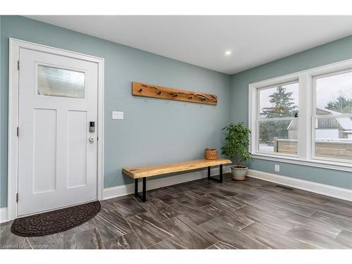 12895 King Road, Niagara Falls, ON - Indoor Photo Showing Kitchen