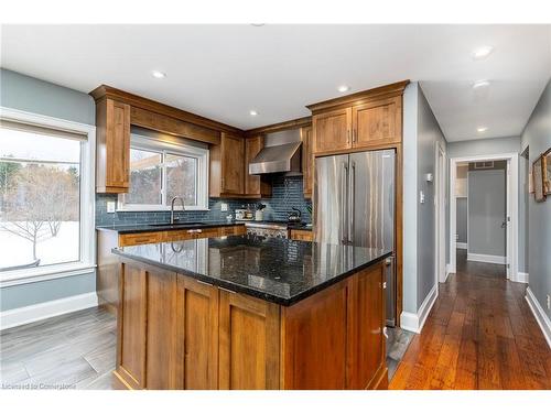 12895 King Road, Niagara Falls, ON - Indoor Photo Showing Kitchen