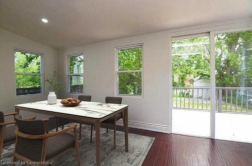 96 Cameron Avenue N, Hamilton, ON - Indoor Photo Showing Dining Room