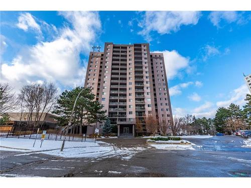 201-975 Warwick Court, Burlington, ON - Outdoor With Facade