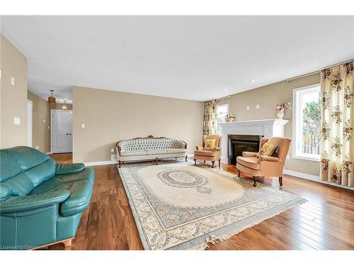 6 Postma Drive, Dunnville, ON - Indoor Photo Showing Living Room With Fireplace