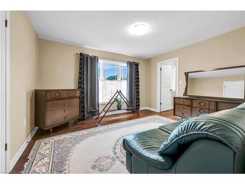 6 Postma Drive, Dunnville, ON - Indoor Photo Showing Bedroom