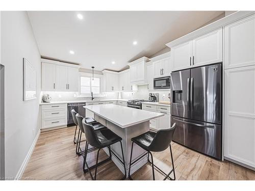 14 Gatestone Drive, Hamilton, ON - Indoor Photo Showing Kitchen With Stainless Steel Kitchen With Upgraded Kitchen