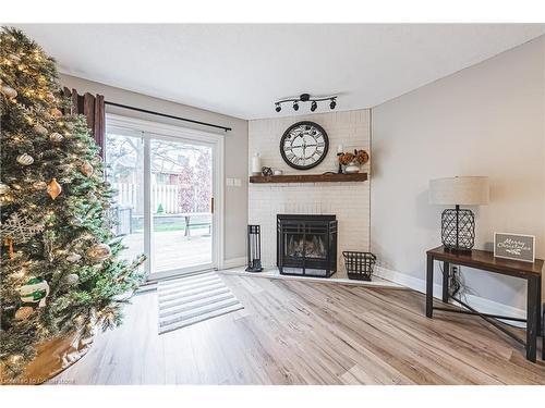 14 Gatestone Drive, Hamilton, ON - Indoor Photo Showing Living Room With Fireplace