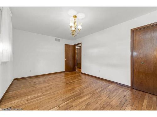 103 Leggett Crescent, Hamilton, ON - Indoor Photo Showing Other Room