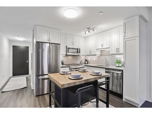 1201-2007 James Street, Burlington, ON - Indoor Photo Showing Kitchen With Upgraded Kitchen