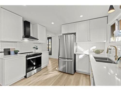 20 Burfield Avenue, Hamilton, ON - Indoor Photo Showing Kitchen With Double Sink With Upgraded Kitchen