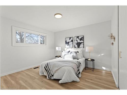 20 Burfield Avenue, Hamilton, ON - Indoor Photo Showing Bedroom