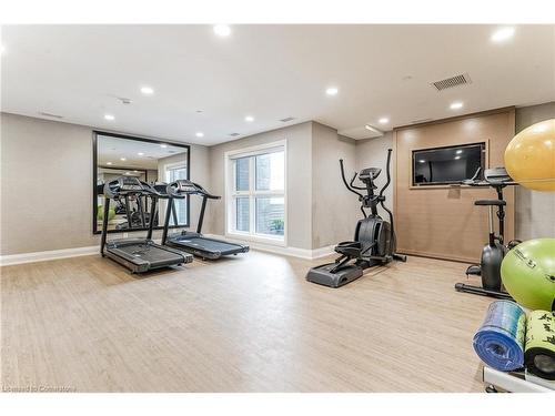 321-128 Grovewood Common, Oakville, ON - Indoor Photo Showing Gym Room