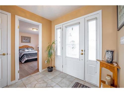 2948 North Shore Drive, Lowbanks, ON - Indoor Photo Showing Other Room