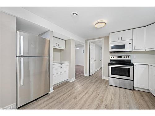 Lower-6 Murray Street, St. Catharines, ON - Indoor Photo Showing Kitchen