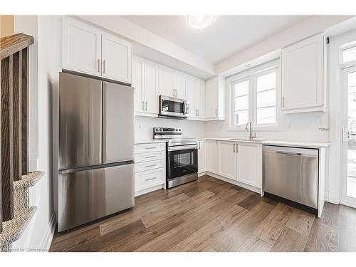 8-120 Court Drive, Paris, ON - Indoor Photo Showing Kitchen With Stainless Steel Kitchen