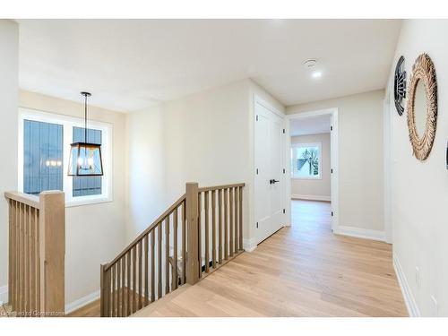 7 Bartlett Avenue, Grimsby, ON - Indoor Photo Showing Other Room