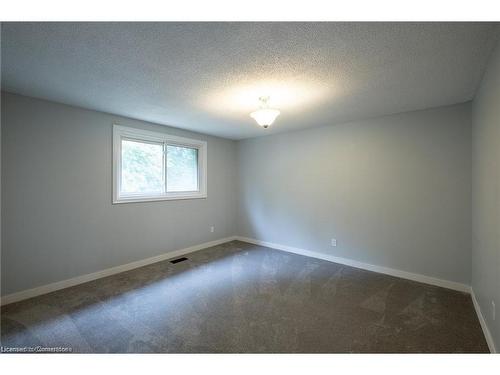 54 Fairway Drive, Hamilton, ON - Indoor Photo Showing Other Room