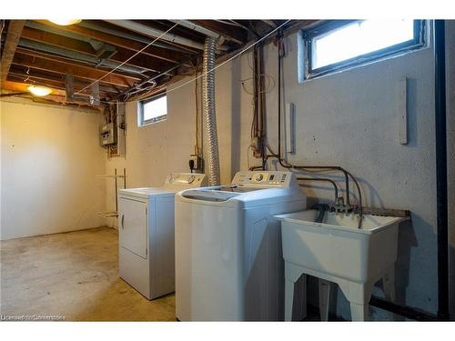 54 Fairway Drive, Hamilton, ON - Indoor Photo Showing Laundry Room