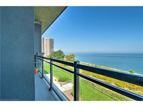 404-35 Southshore Crescent, Stoney Creek, ON - Outdoor With Body Of Water With Balcony With View