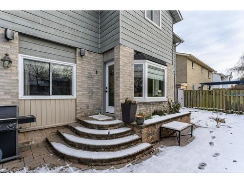 504 Mathewman Crescent, Burlington, ON - Outdoor With Deck Patio Veranda