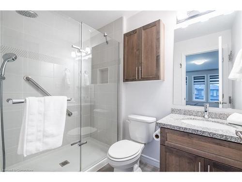 4012 Crown Street, Beamsville, ON - Indoor Photo Showing Bathroom