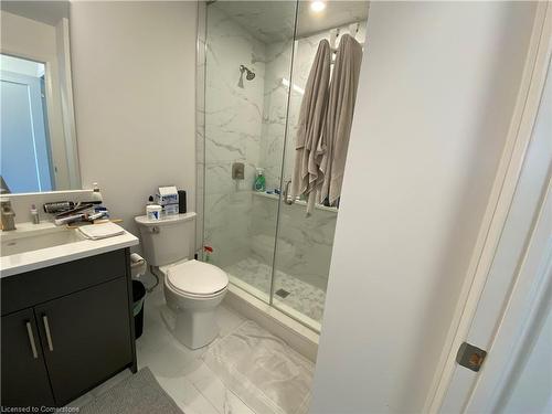 1603-500 Brock Avenue, Burlington, ON - Indoor Photo Showing Bathroom