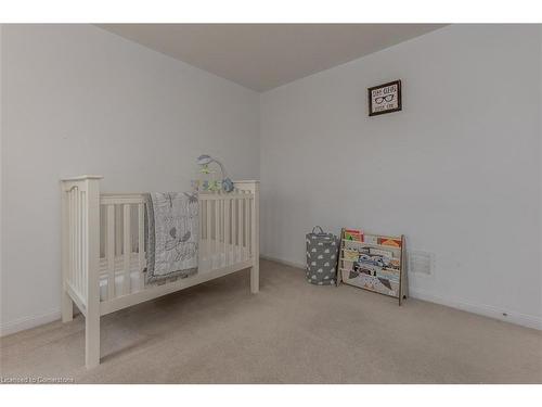 264 Wise Crossing, Milton, ON - Indoor Photo Showing Bedroom