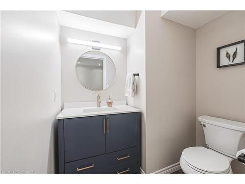 48 Madonna Drive, Hamilton, ON - Indoor Photo Showing Bathroom