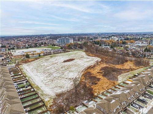 48 Madonna Drive, Hamilton, ON - Outdoor With View