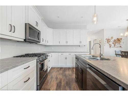 10-740 Main Street E, Dunnville, ON - Indoor Photo Showing Kitchen With Double Sink With Upgraded Kitchen