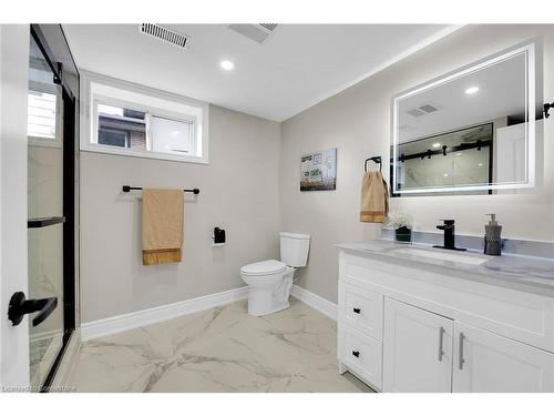 67 Glendee Road, Hamilton, ON - Indoor Photo Showing Bathroom