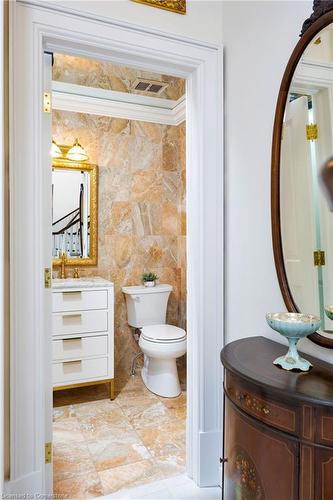 75 Ridge Road, Stoney Creek, ON - Indoor Photo Showing Bathroom