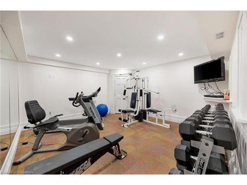 75 Ridge Road, Stoney Creek, ON - Indoor Photo Showing Gym Room