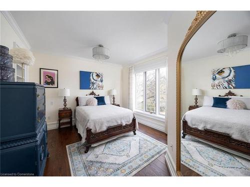 75 Ridge Road, Stoney Creek, ON - Indoor Photo Showing Bedroom