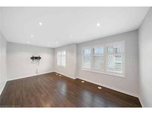 244 Ellen Davidson Drive, Oakville, ON - Indoor Photo Showing Other Room