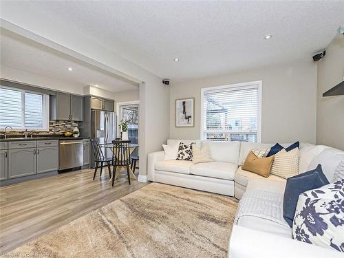 56 Cedarvale Avenue, Guelph, ON - Indoor Photo Showing Living Room