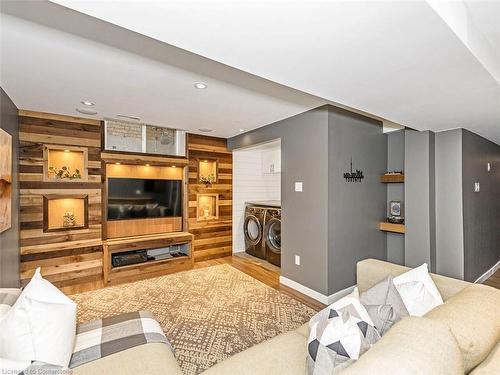 56 Cedarvale Avenue, Guelph, ON - Indoor Photo Showing Living Room