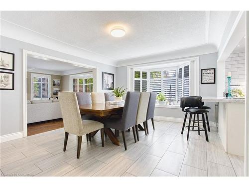 580 Fifty Road, Stoney Creek, ON - Indoor Photo Showing Dining Room