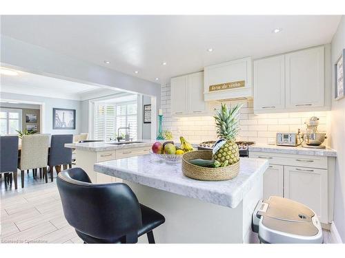 580 Fifty Road, Stoney Creek, ON - Indoor Photo Showing Kitchen With Upgraded Kitchen