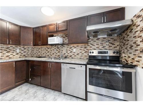 58 Novoco Drive, Hamilton, ON - Indoor Photo Showing Kitchen