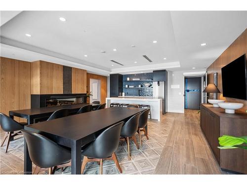 620-480 Gordon Krantz Avenue, Milton, ON - Indoor Photo Showing Dining Room