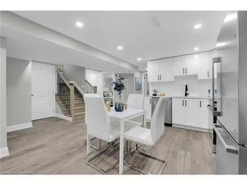 72 Sanatorium Road, Hamilton, ON - Indoor Photo Showing Dining Room