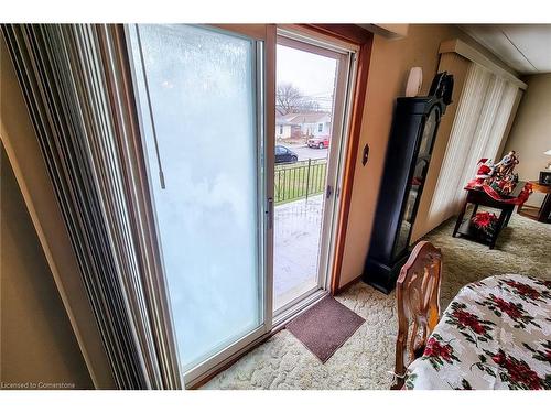 419 Red Oak Avenue, Hamilton, ON - Indoor Photo Showing Other Room