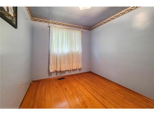 419 Red Oak Avenue, Hamilton, ON - Indoor Photo Showing Other Room