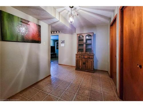 419 Red Oak Avenue, Hamilton, ON - Indoor Photo Showing Other Room