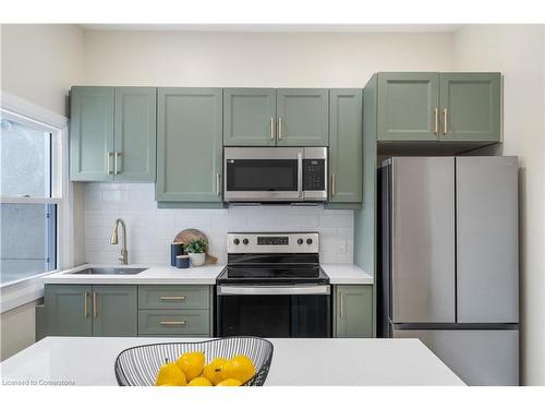 22 Windsor Street, Hamilton, ON - Indoor Photo Showing Kitchen With Stainless Steel Kitchen With Upgraded Kitchen