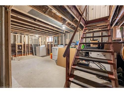 6584 Orchard Avenue, Niagara Falls, ON - Indoor Photo Showing Basement