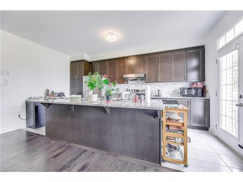 3483 Eternity Way, Oakville, ON - Indoor Photo Showing Kitchen