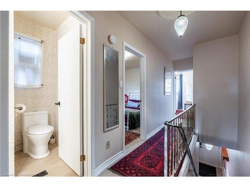 50 1/2 Clyde Street, Hamilton, ON - Indoor Photo Showing Bathroom