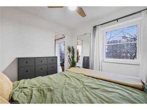 407-40 Robinson Street, Hamilton, ON - Indoor Photo Showing Bedroom