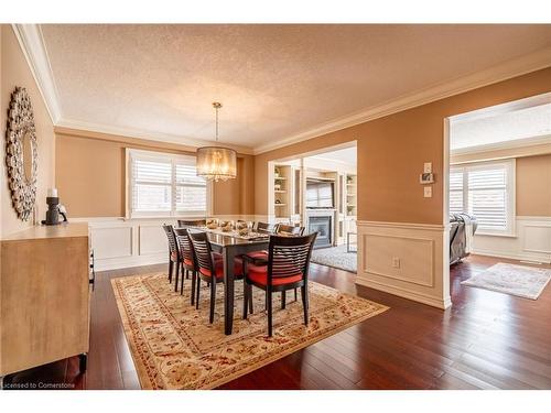 281 Brigadoon Drive, Hamilton, ON - Indoor Photo Showing Dining Room