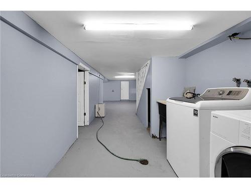 20 Keith Street, Hamilton, ON - Indoor Photo Showing Laundry Room