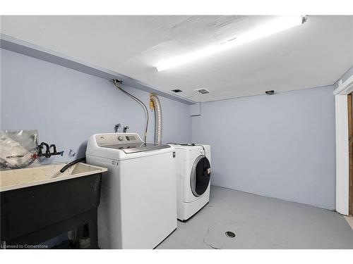 20 Keith Street, Hamilton, ON - Indoor Photo Showing Laundry Room